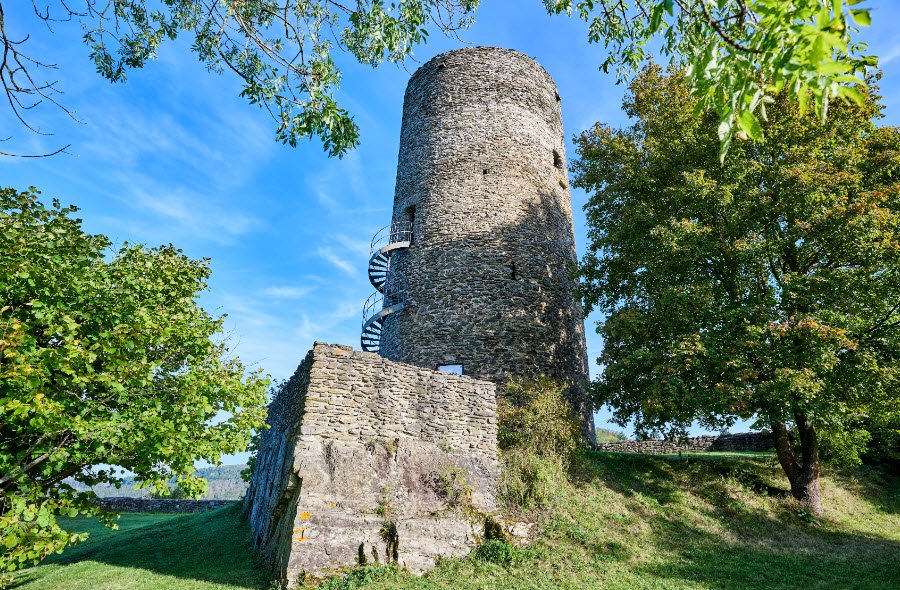 Burg Altweilnau, Weilrod, Germany, Germany